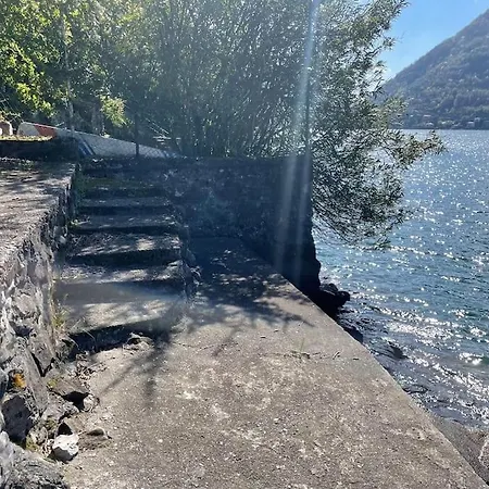 House - View & Solarium Lejlighed Nesso